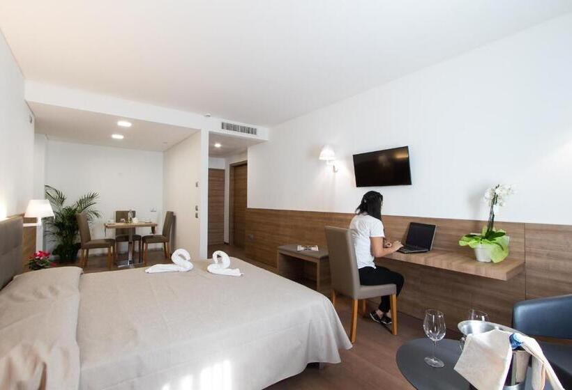 장애인을 위한 스위트, Albergo Al Tarcentino