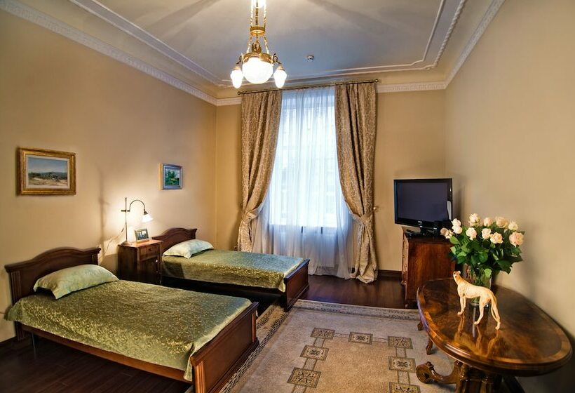 آپارتمان 2 خوابه, British Club Lviv