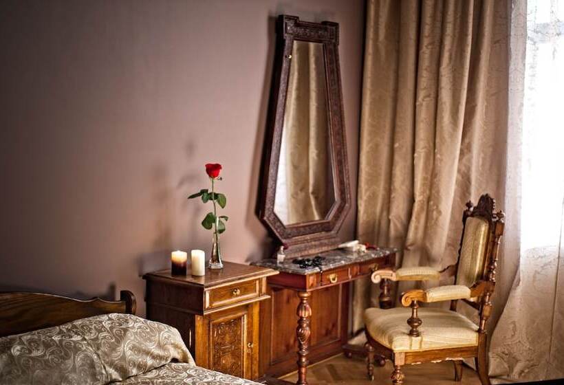 آپارتمان سوپریور 1 خوابه, British Club Lviv