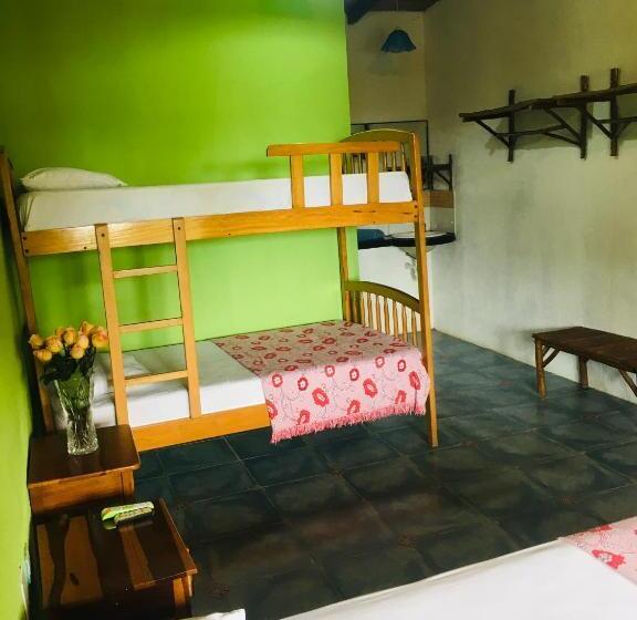 4인용 스탠다드 룸, La Punta