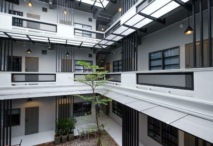 스탠다드 룸, Sailomyen Hostel