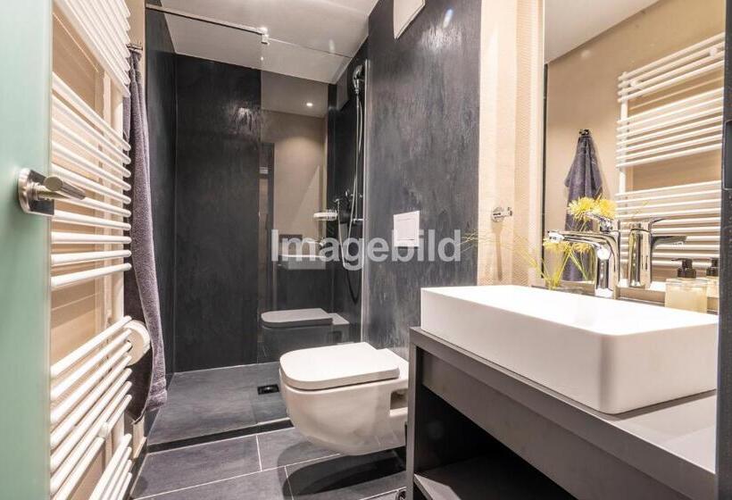 Номер Basic, Arthotel Bakker