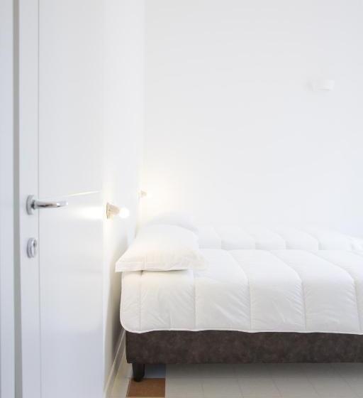 Номер Стандарт, B&b Angioy 18