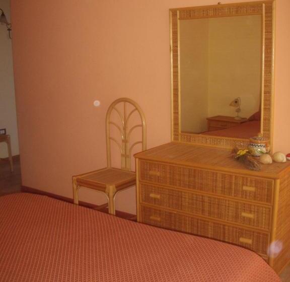 اتاق استاندارد, B&b Valoroso Village