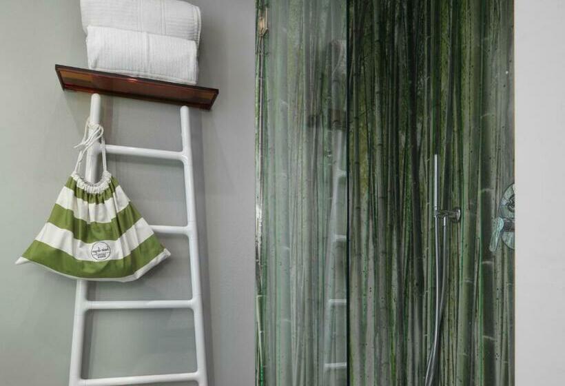 اتاق لوکس با بالکن, Anjoy&bleev Rooms