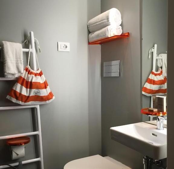 اتاق استاندارد با بالکن, Anjoy&bleev Rooms