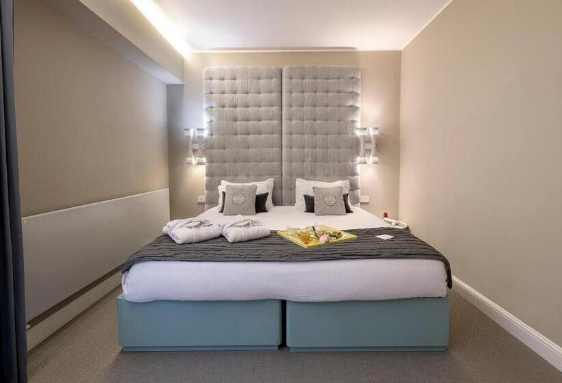اتاق سوپریور سه تخته, Anjoy&bleev Rooms