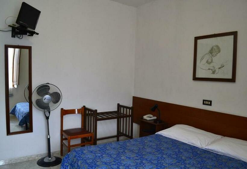 اتاق استاندارد, Albergo Imperiale
