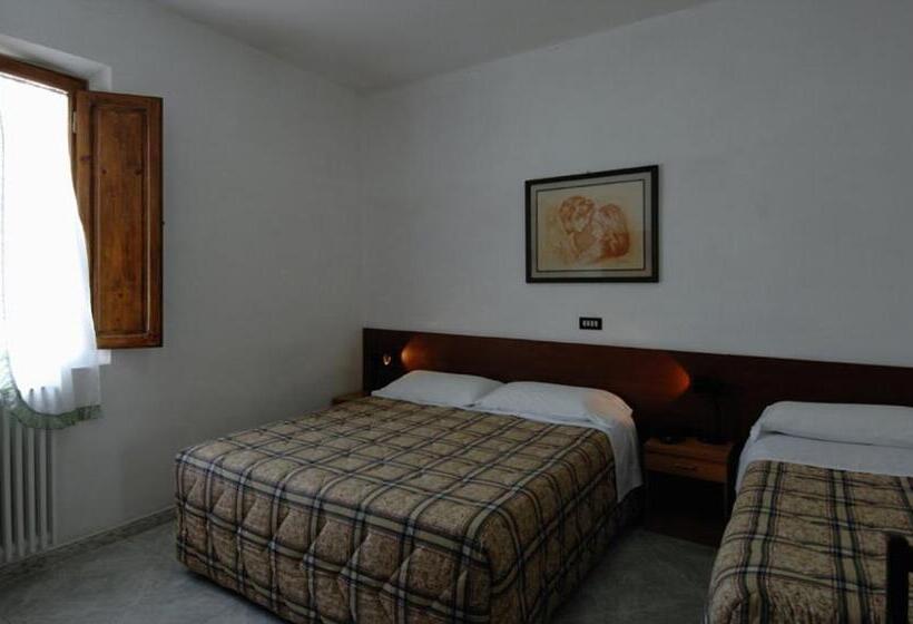 اتاق استاندارد, Albergo Imperiale