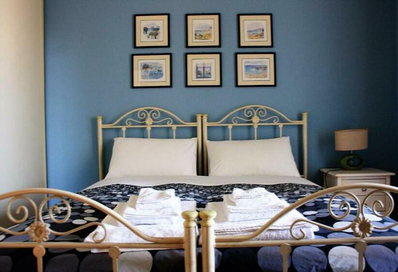 اتاق استاندارد با چشم‌انداز باغ, B&b Verdegiada