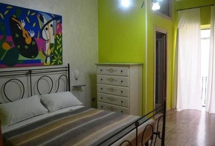 اتاق استاندارد, La Marinella