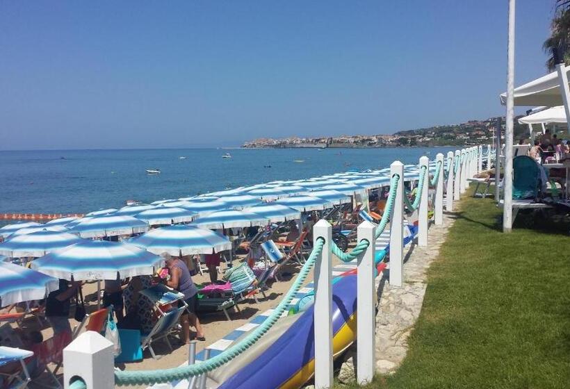 آپارتمان 2 خوابه, La Marinella