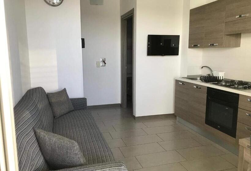 Apartamento 1 Dormitório Vista Mar, La Scogliera