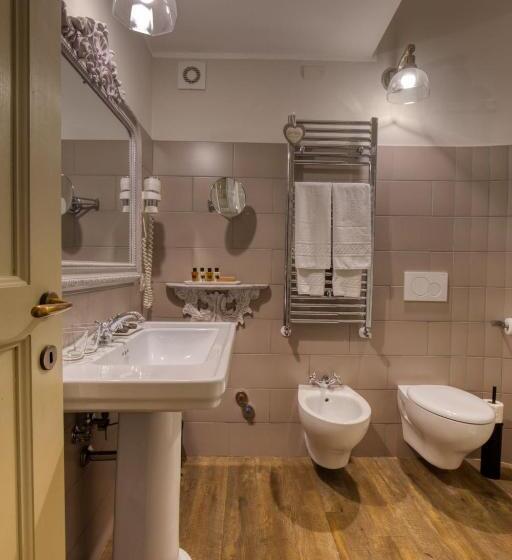 수피리어 룸, Corte Rossetti Le Dimore Luxury B&b