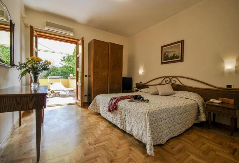 Номер Стандарт, La Gaggia Guest House