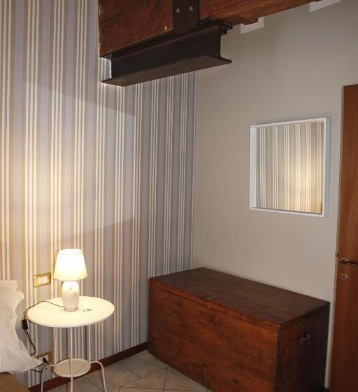آپارتمان 1 خوابه با بالکن, Verona Rooms