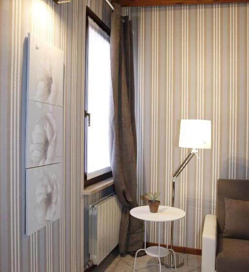 آپارتمان 1 خوابه با بالکن, Verona Rooms