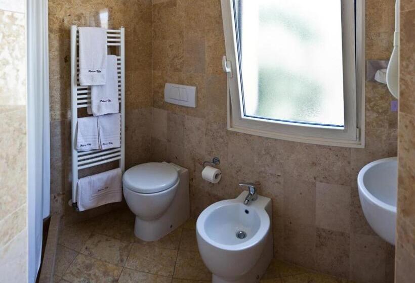 Standard room with outdoor bath, Palazzo Volta Boutique Luxury B&b