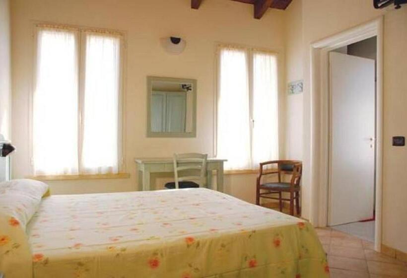 标准间, Albergo Del Po