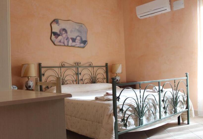Номер Стандарт, Agorà Akrai B&b