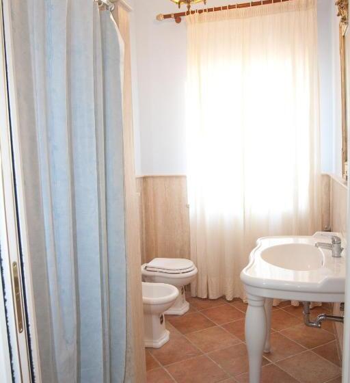 Quarto Economy, Villa Strampelli