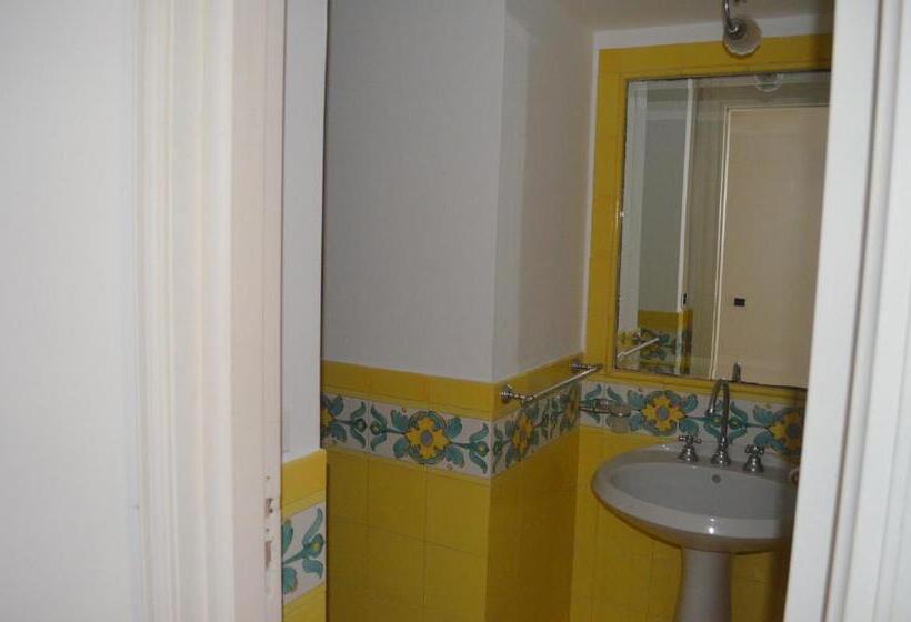 Четырехместный Номер Deluxe, Villacore Capri