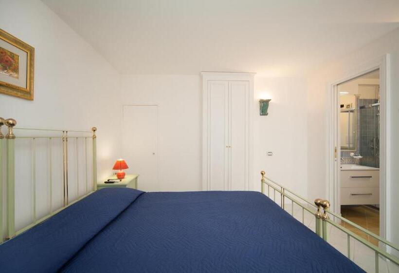 Номер Deluxe, Villacore Capri