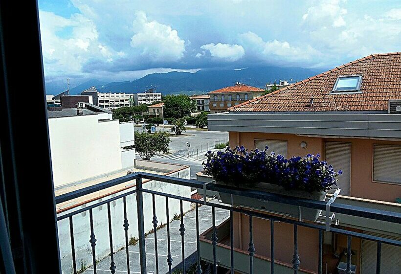 Chambre Standard avec Balcon, Lido Inn