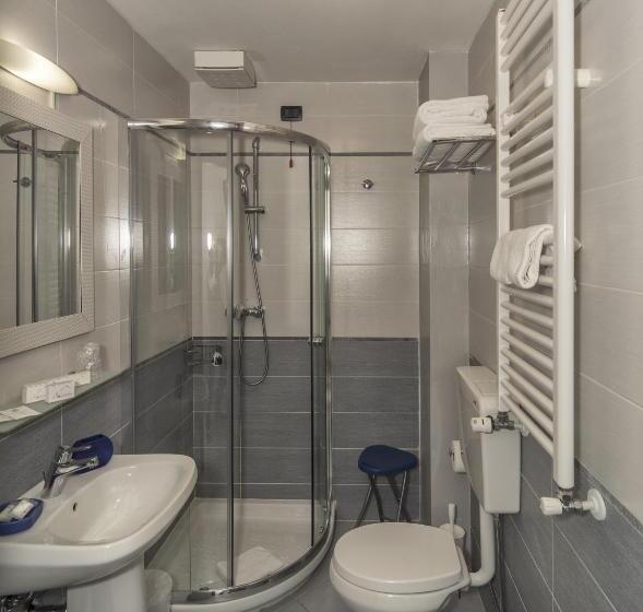 Chambre Standard avec Balcon, Lido Inn