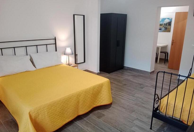 Номер Стандарт Трехместный, Brezza Marina Studios