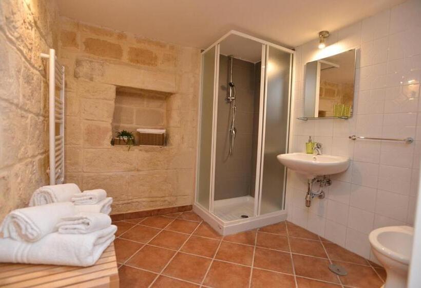 اتاق لوکس چهار تخته, Cittadella28