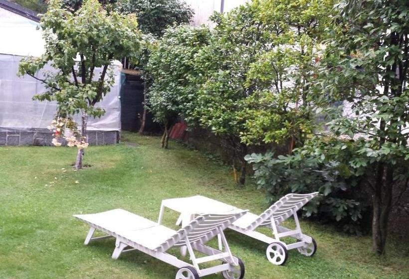 اتاق استاندارد, Bed & Breakfast Gli Oleandri