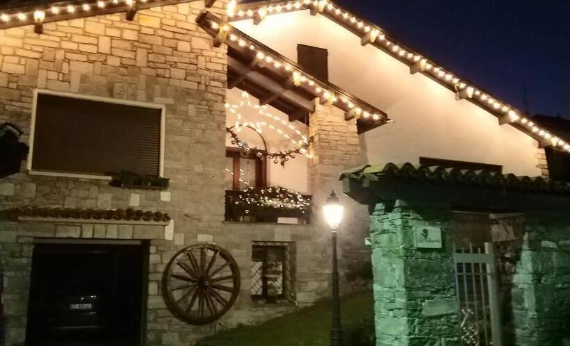 اتاق خانوادگی, Bed & Breakfast Gli Oleandri