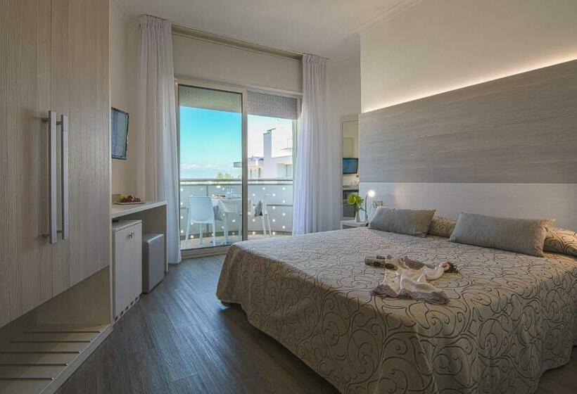 Номер Стандарт с Балконом, Montecarlo 3 Stelle Superior