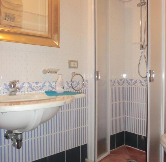 Трехместный Номер Комфорт, B&b Casa Di Chiara