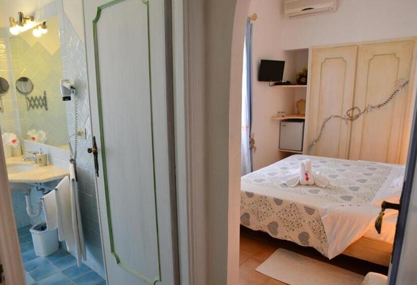 Номер Стандарт, B&b Oltremare