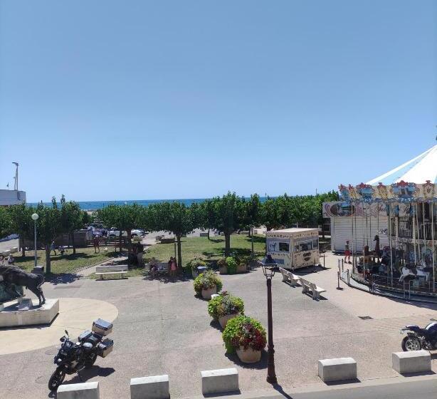 חדר סטנדרט, Abrivado