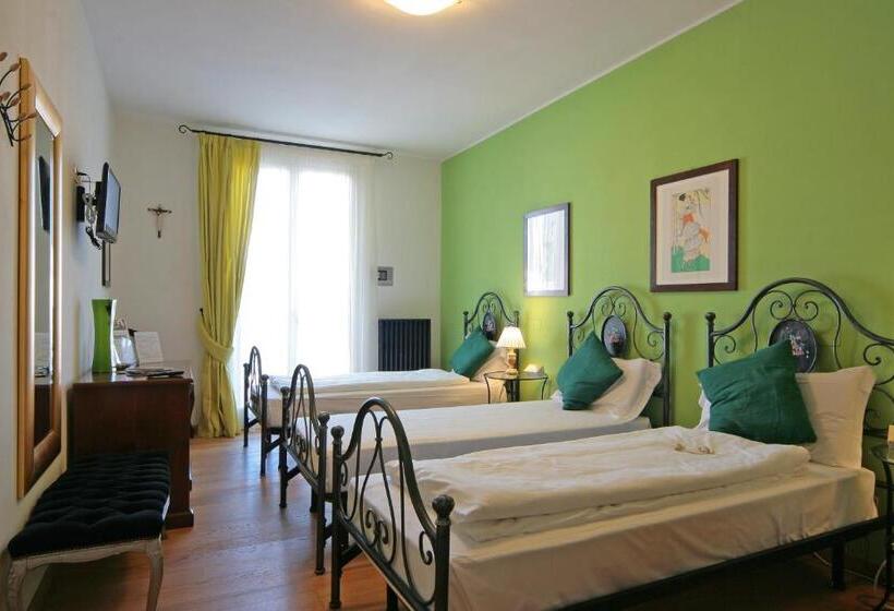 Номер Стандарт Трехместный, Locanda Al Ponte De Fero