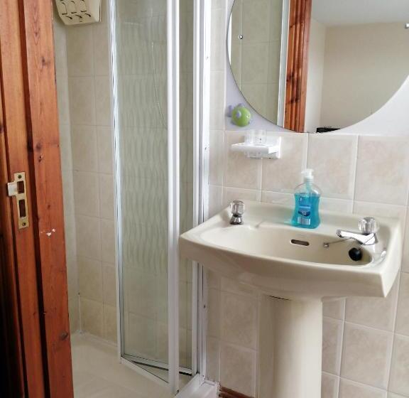 Люкс Семейный 2 Спальни, Puffin B&b