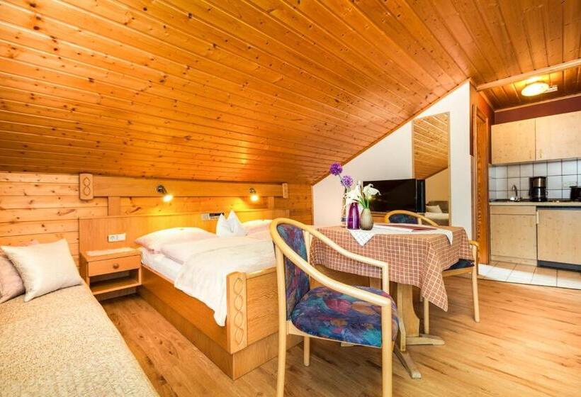 Апартаменты 1 Спальня с Балконом, Genusshotel Hohenbogen