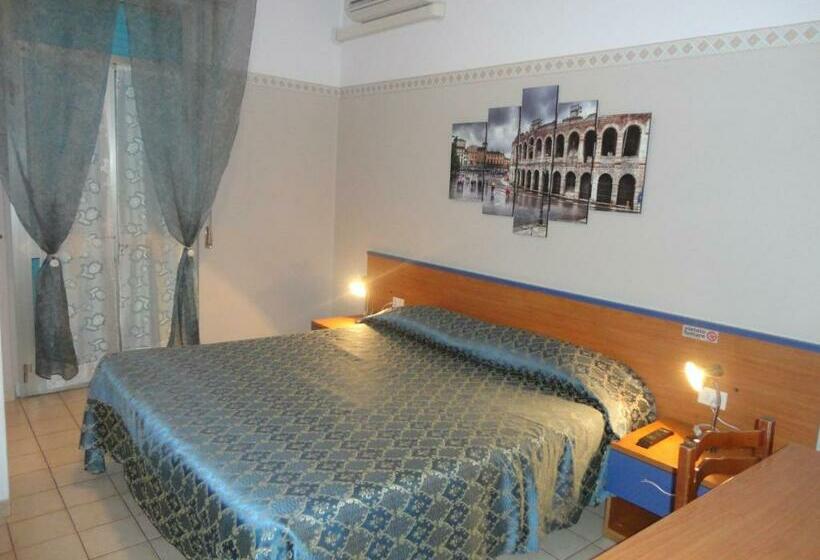 Номер Стандарт, Albergo Marsari