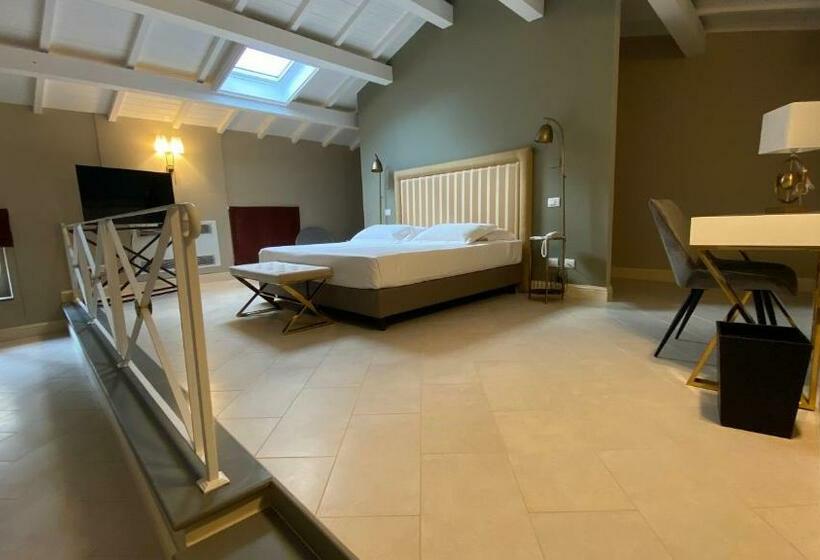 اتاق لوکس با چشم‌انداز دریا, Lanterne Magiche Ortigia Suites