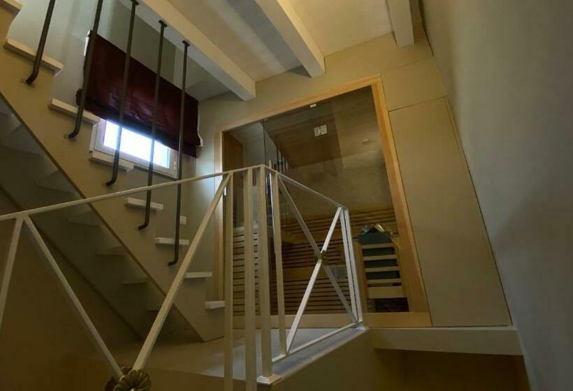 اتاق لوکس با چشم‌انداز دریا, Lanterne Magiche Ortigia Suites
