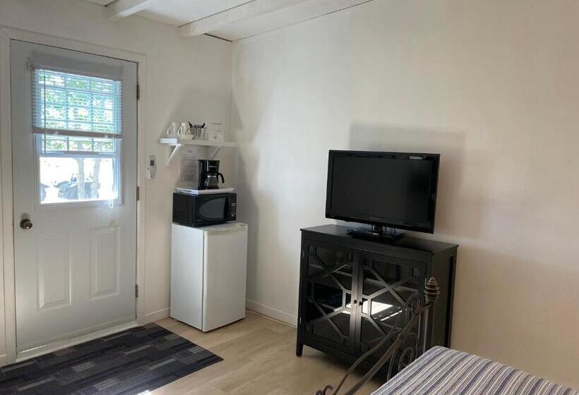 Номер Стандарт с Балконом, Hôtel Motel Vagues Vertes