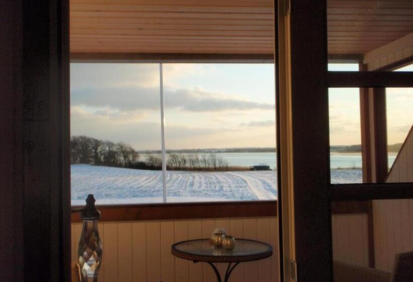 اتاق خانوادگی, Jungshoved Præstegård B&b