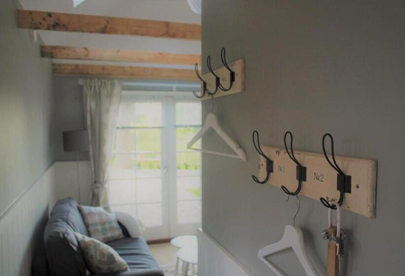 خانه 1 خوابه, Jungshoved Præstegård B&b