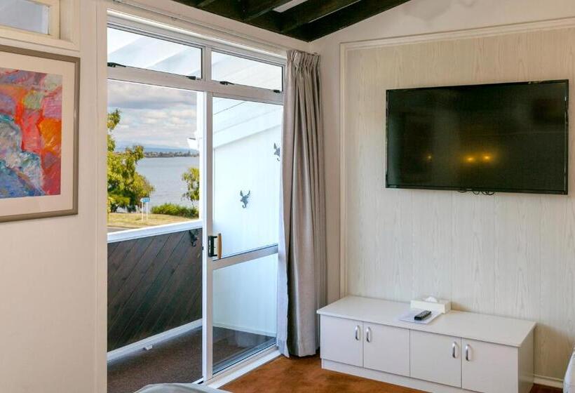 سوئیت با بالکن, Taupo Thermal Motel & Spa