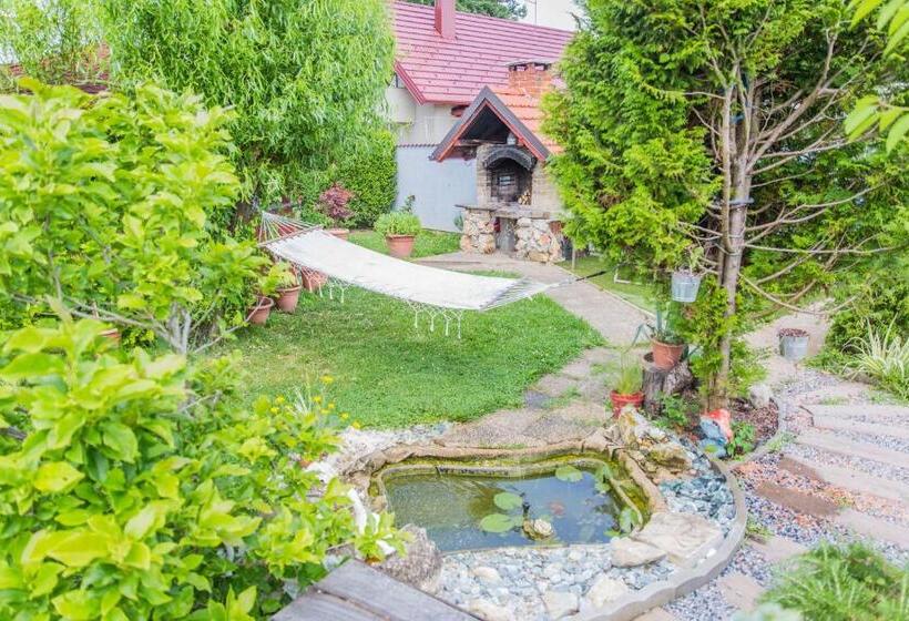 اتاق استاندارد, B&b Tara Garden