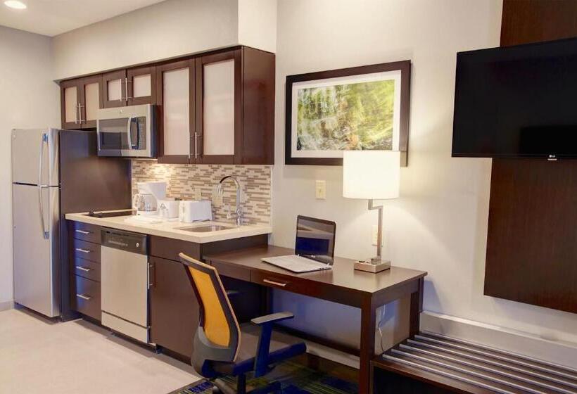 스탠다드 룸, Days Inn & Suites By Wyndham Port Arthur