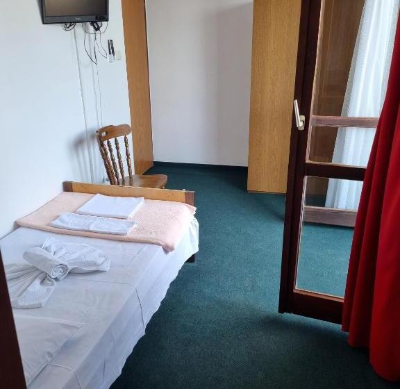 Номер Стандарт Индивидуальный с Балконом, Bed And Breakfast Miramar
